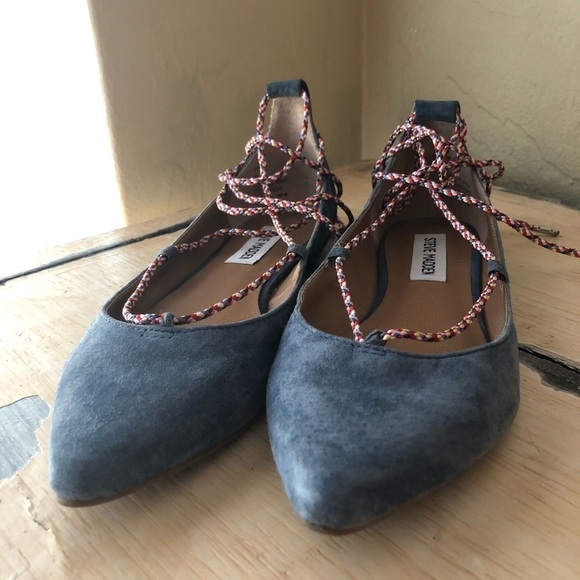 𝅺steve Madden Flats - Picture 1 of 8